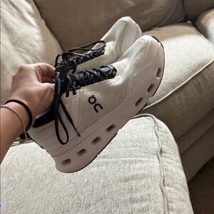 On Running Women's white and Black Sneakers